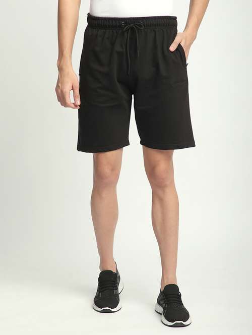 men solid mid rise regular fit shorts - 21908547 - Standard Image - 0