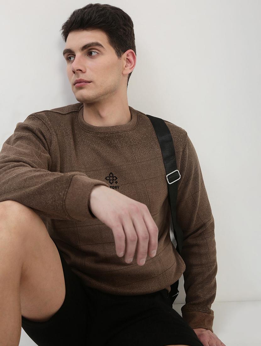  men's brown print round neck sweatshirt - 21908869 -  Zoom Image - 0