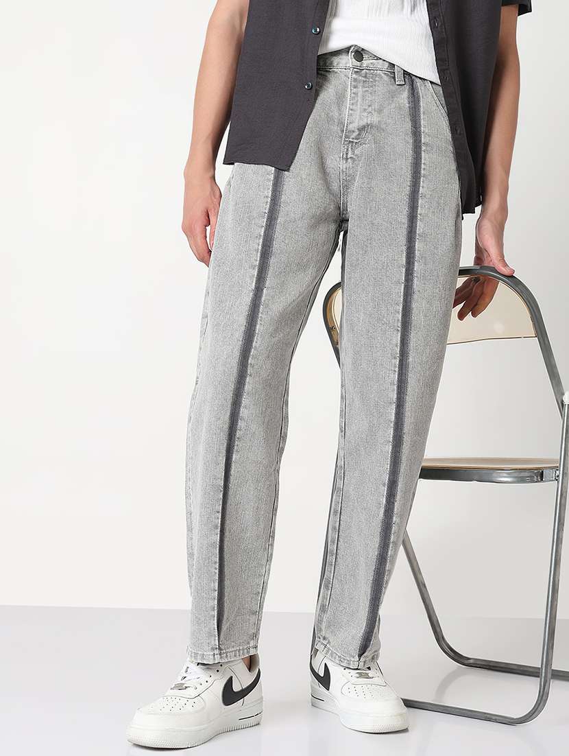 men solid mid rise straight fit jean