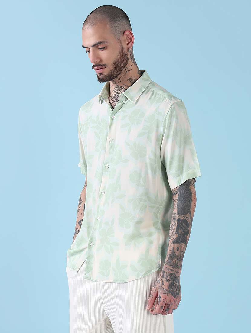 men printed collared short sleeves casual shirt - 21909011 - Standard Image - 2