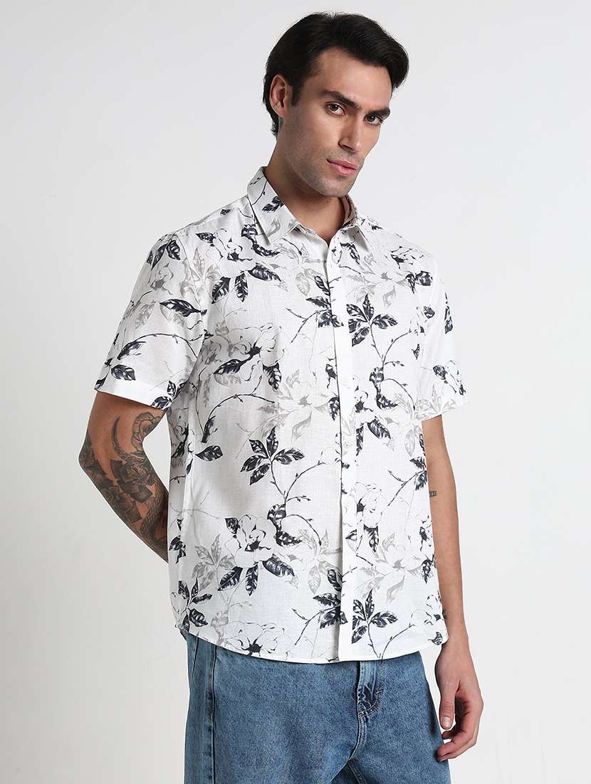 men printed short sleeve regular fit casual shirt - 21909043 -  Standard Image - 2