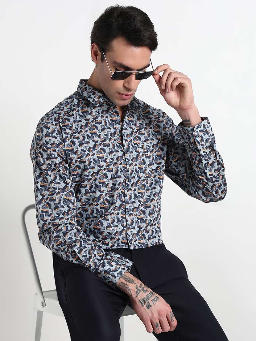 men printed collared long sleeves casual shirt