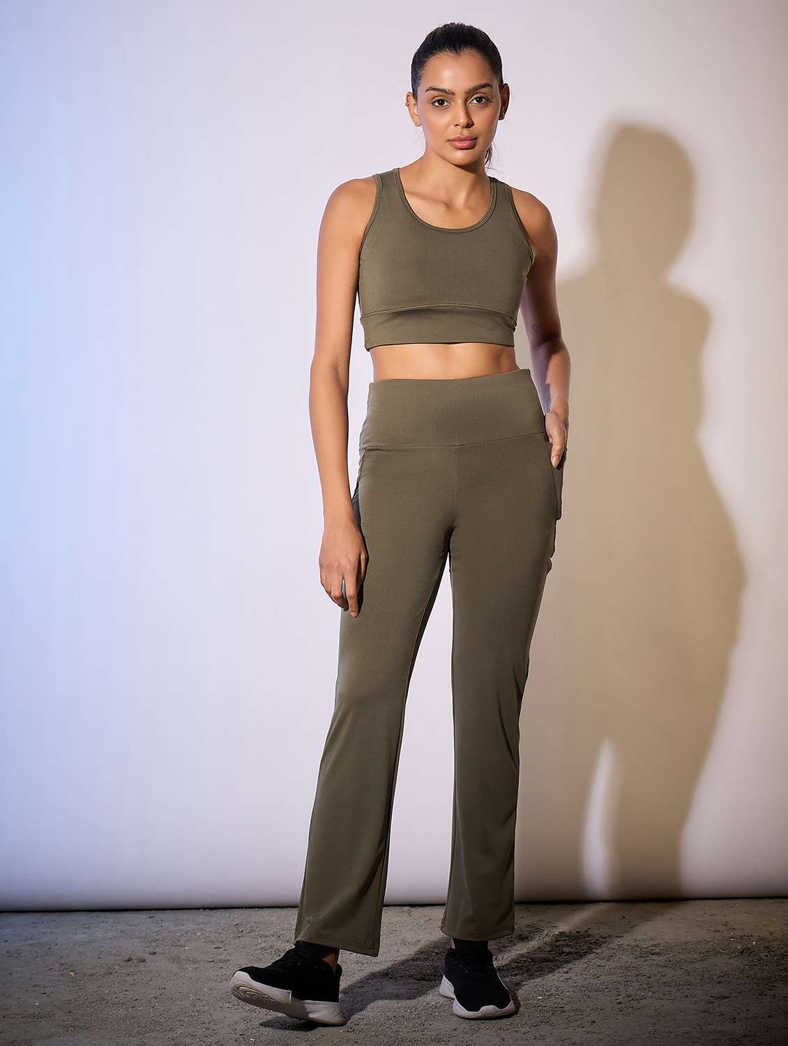 women solid active wear co-ord set