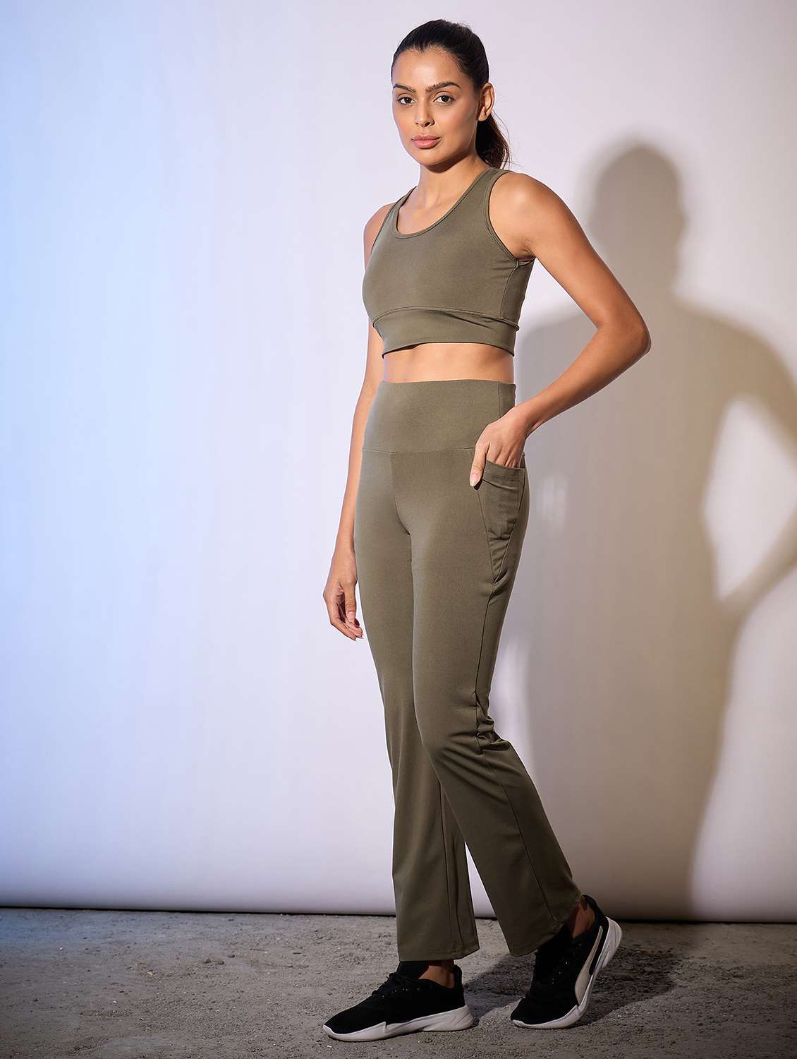 women solid active wear co-ord set - 21909262 -  Standard Image - 2