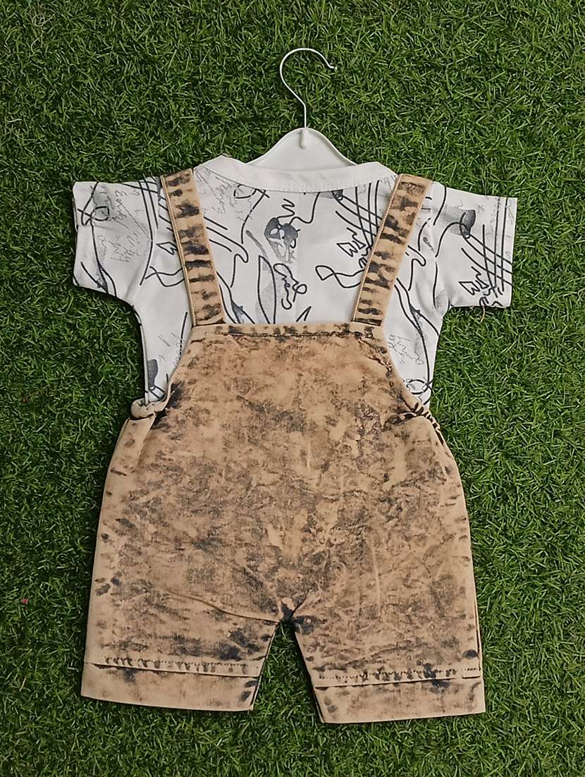 boys printed t-shirt & dungarees sets  - 21909312 -  Standard Image - 2