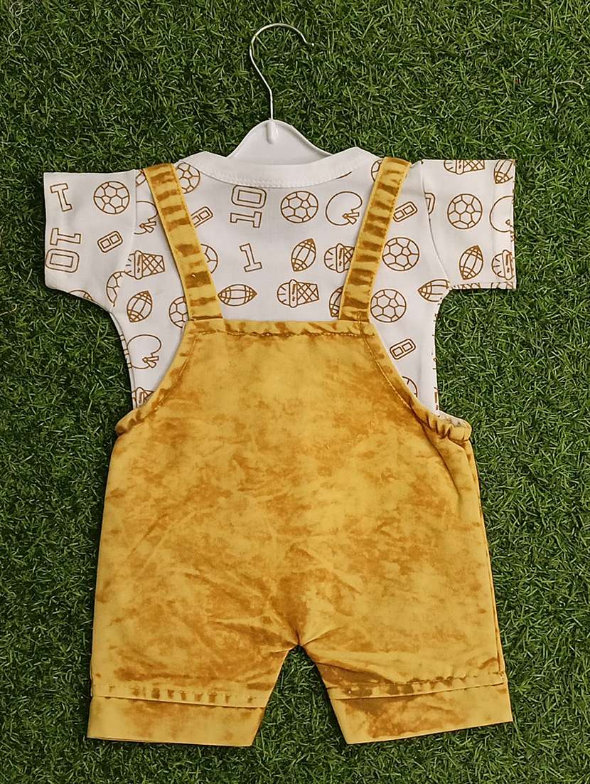 boys printed t-shirt & dungarees sets  - 21909323 -  Standard Image - 2