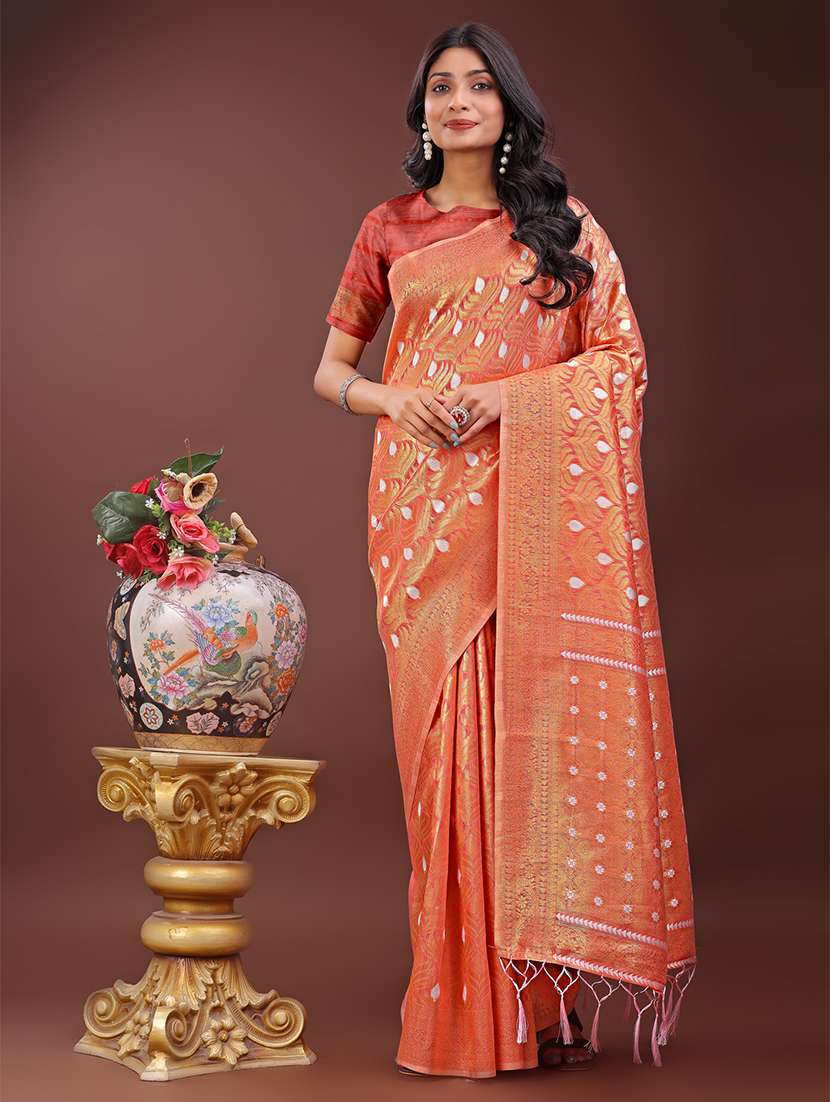 women self design banarasi saree with blouse - 21909402 - Zoom Image - 0