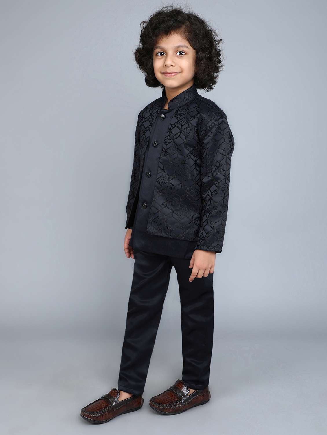 boys self design long sleeve 2 peice suit set - 21909490 -  Standard Image - 2