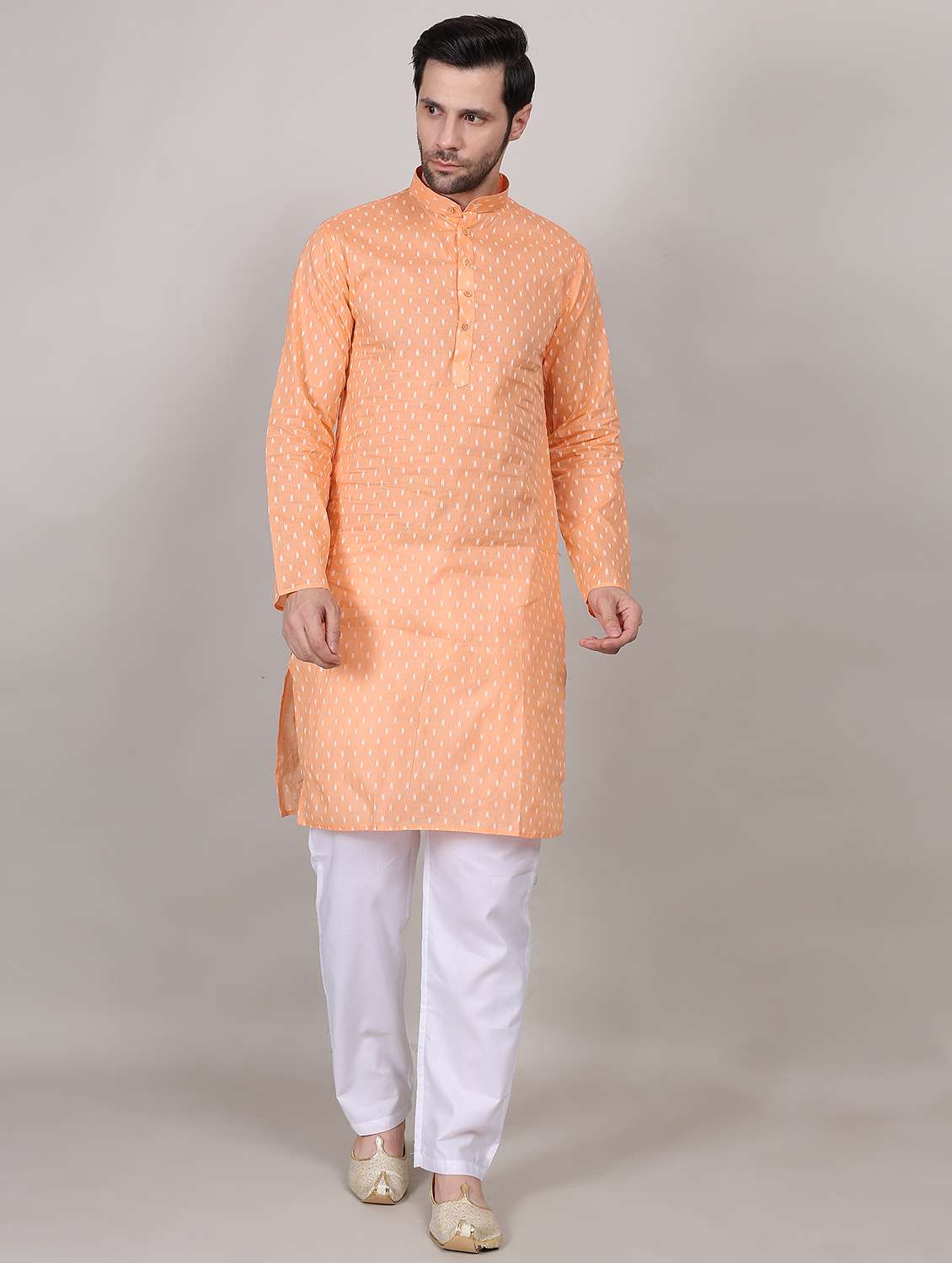 men self design mandarin neck kurta with trousers ethnic wear set - 21909576 - Zoom Image - 0