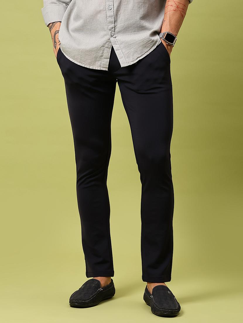 men solid mid rise slim fit chinos - 21909885 - Zoom Image - 0