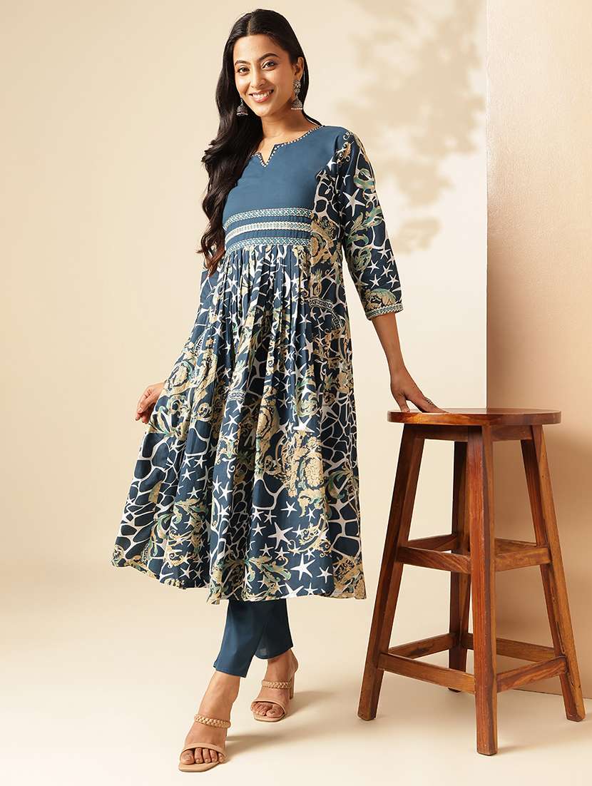 women three quarter sleeve kurta pant set