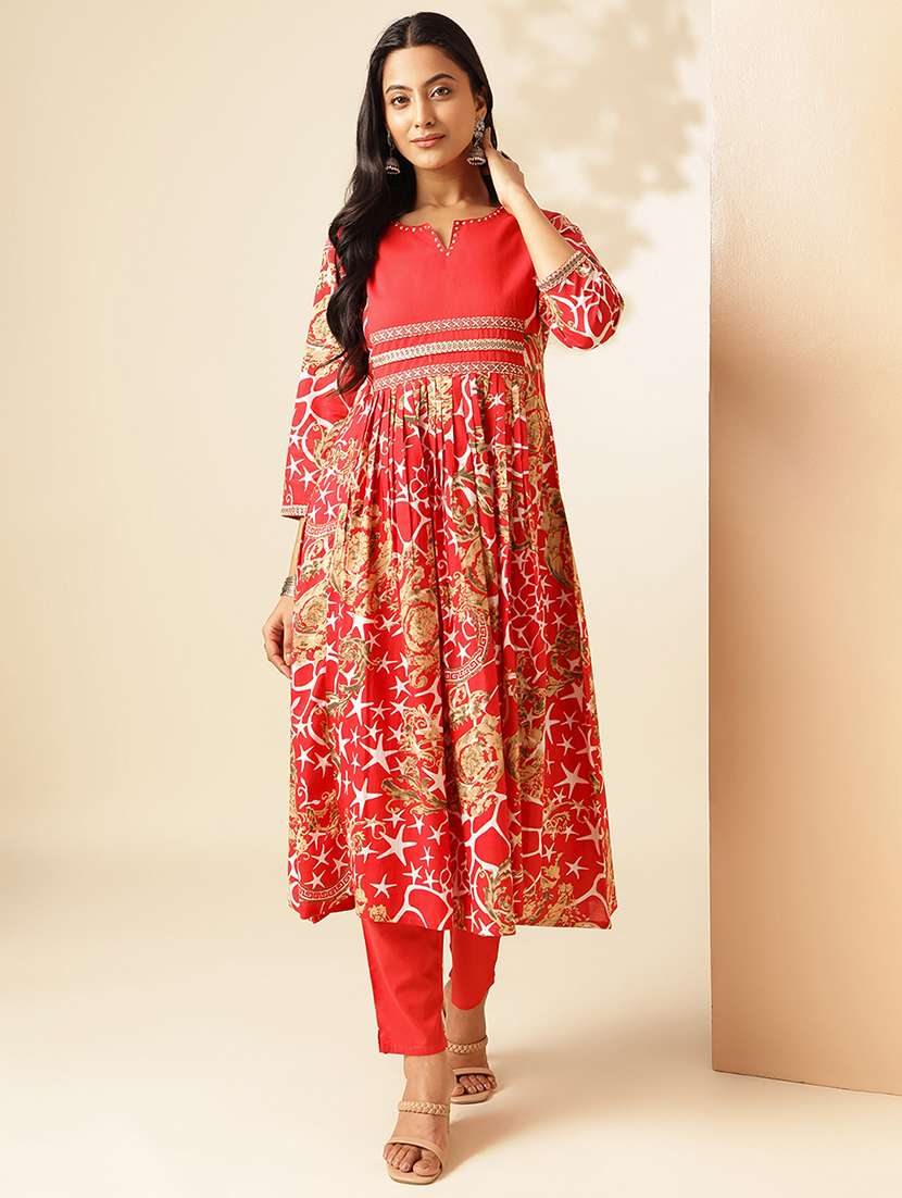women three quarter sleeve kurta pant set