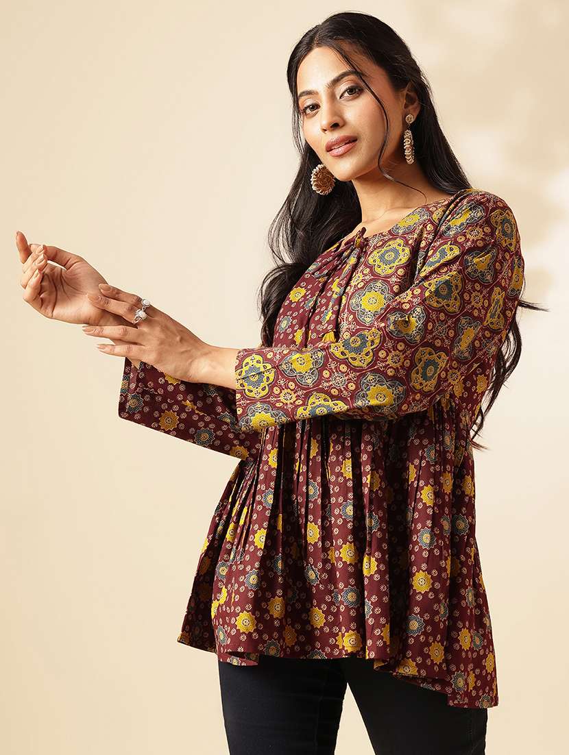 women printed long sleeves flared kurti - 21910105 - Zoom Image - 0