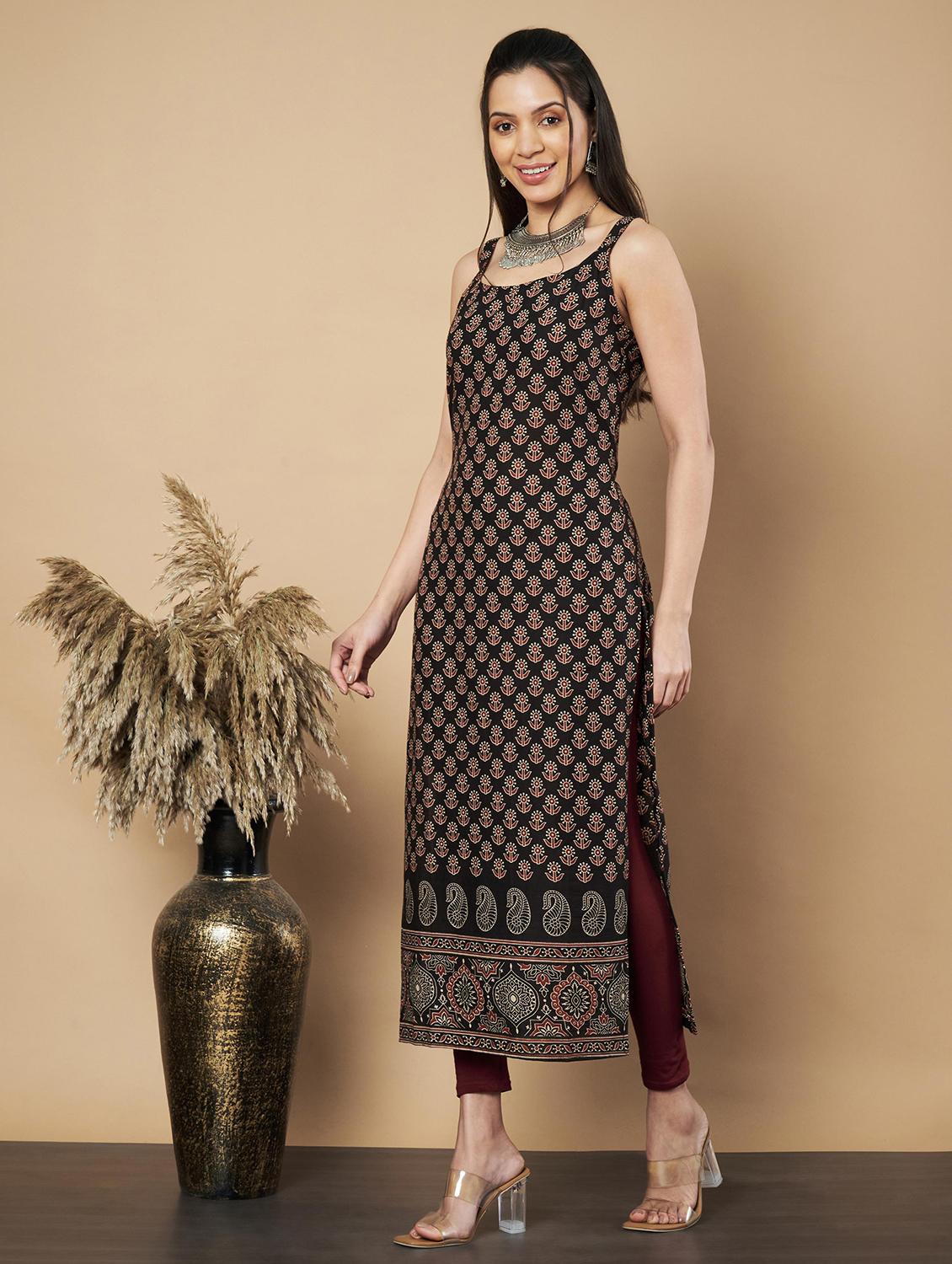women floral printed sleeveless straight kurta - 21910393 - Standard Image - 2
