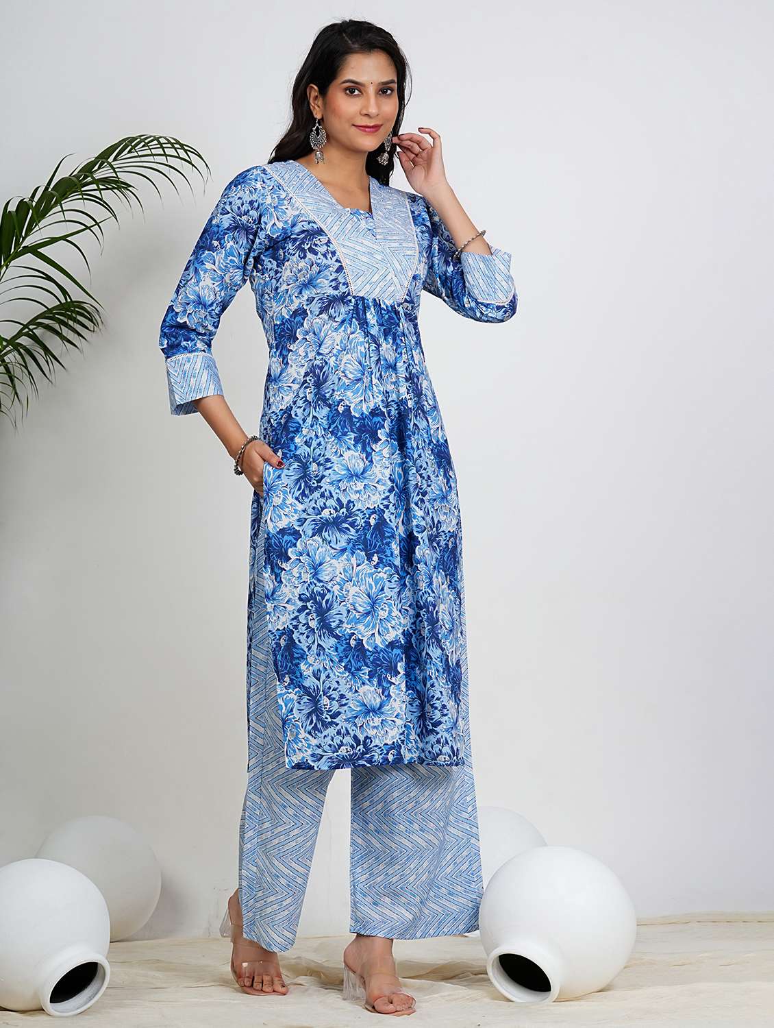 women blue three quarter sleeve kurta palazzo set - 21910417 -  Standard Image - 2