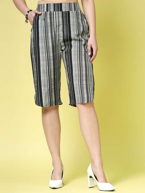 women striped high rise capri