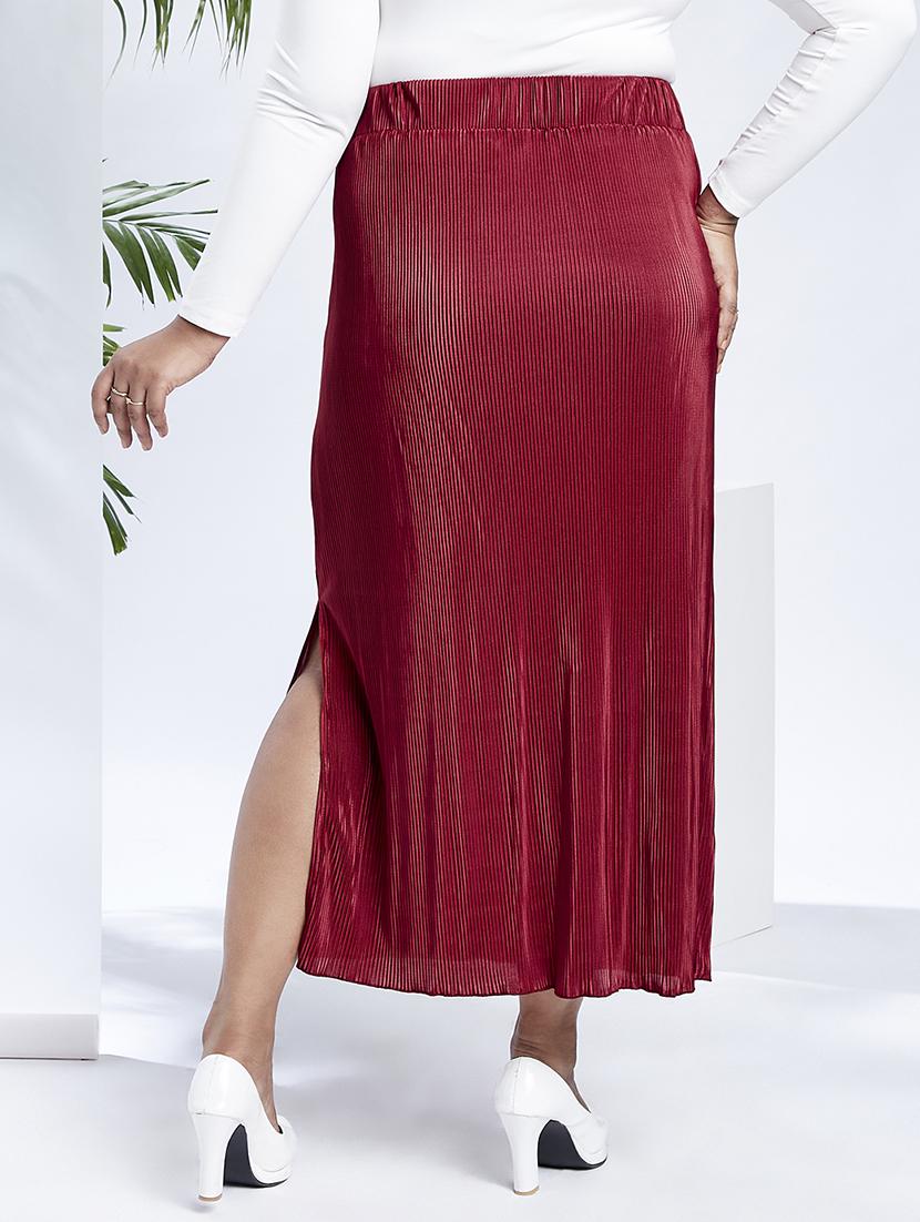 globus gloplus women maroon mid-rise accodian pleats side slits plus size straight maxi skirt - 21910561 - Standard Image - 2