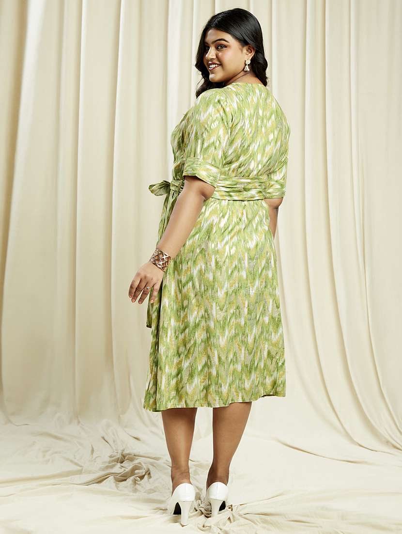 globus gloplus women green wrap v-neck chevron print plus size a-line midi dress with belt - 21910600 -  Standard Image - 2