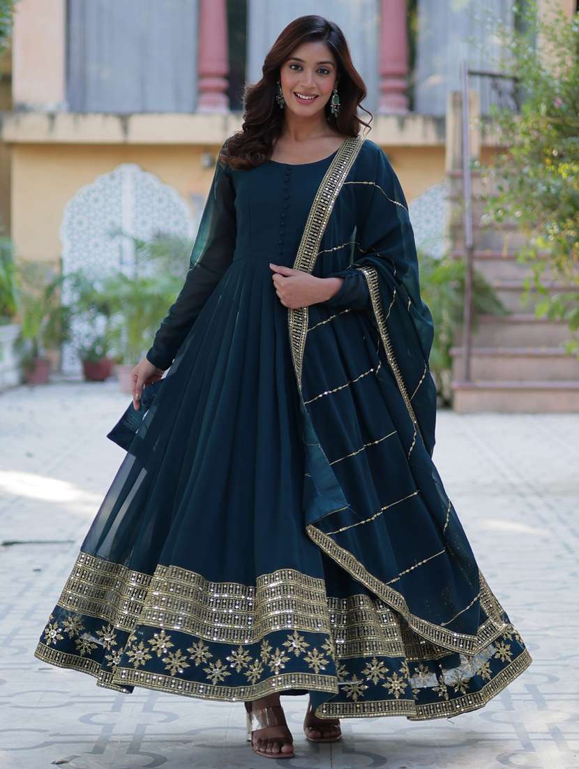 women embroidered long sleeve anarkali kurta dupatta set