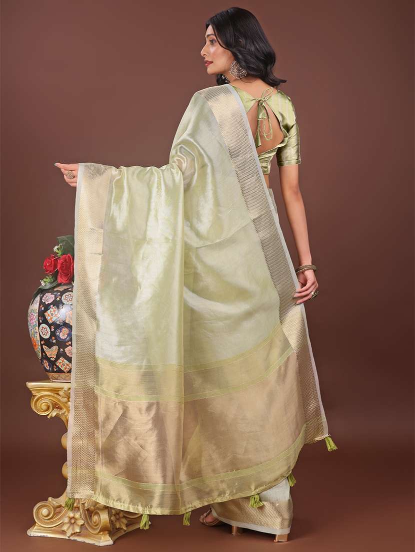 women solid with bordered saree with blouse - 21911516 -  Standard Image - 2