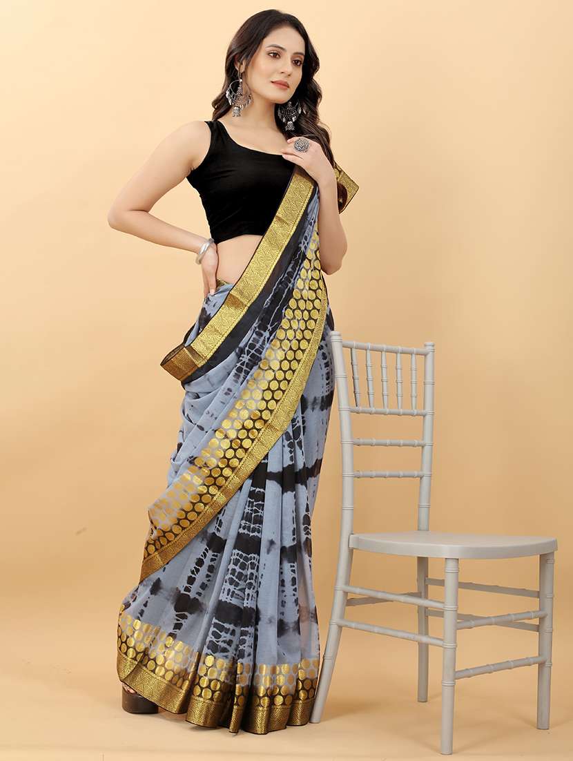 women printed casual wear saree with blouse