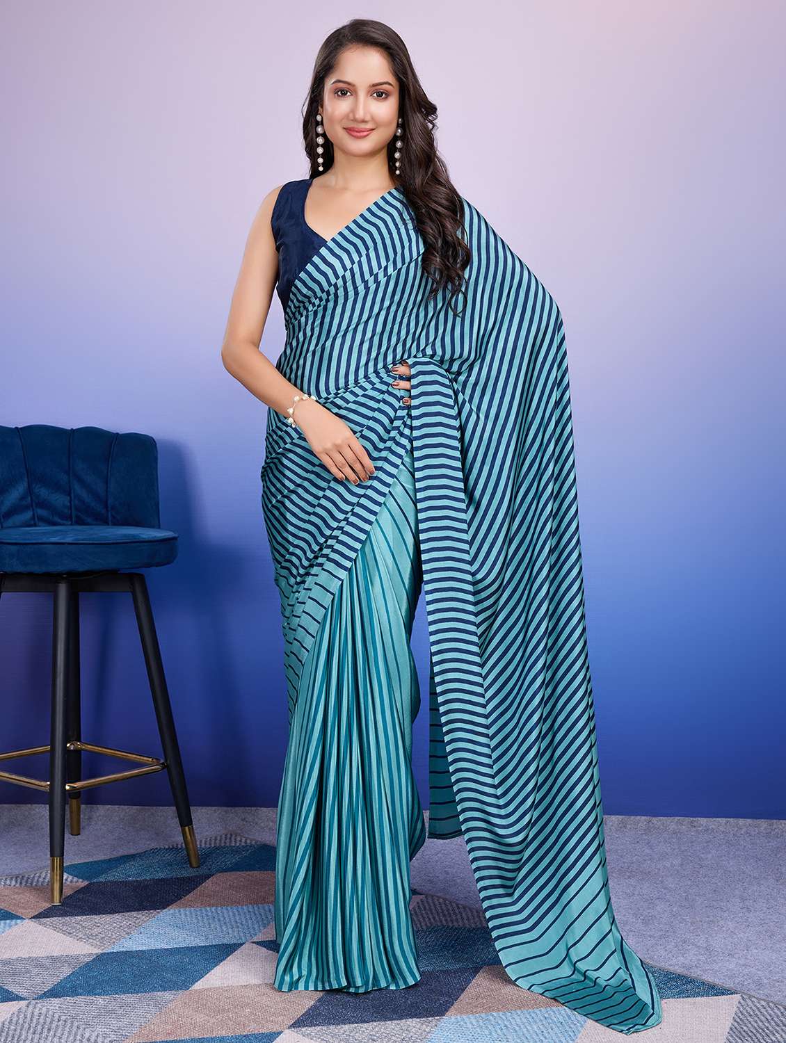 women printed casual wear saree with blouse - 21912011 -  Zoom Image - 0