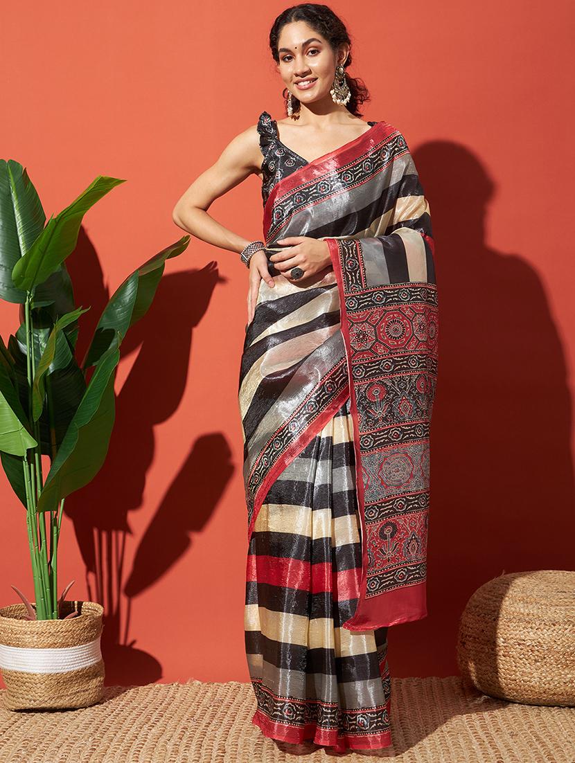 women printed casual wear saree with blouse - 21912113 -  Zoom Image - 0