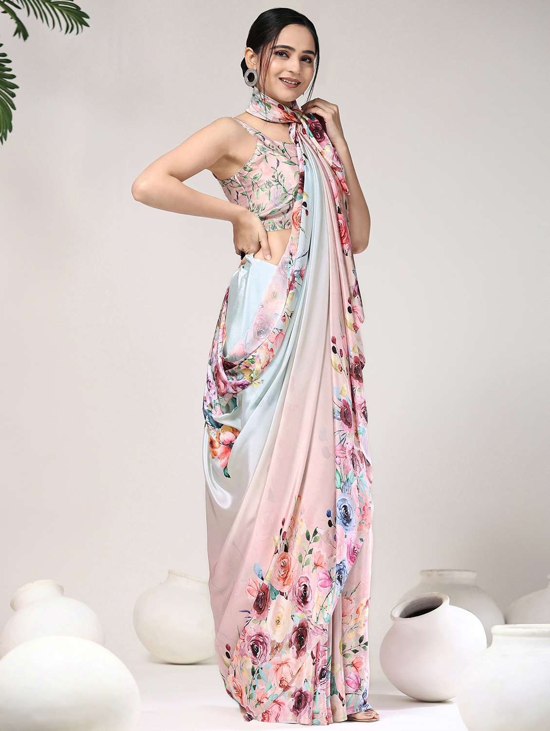 women printed casual wear saree with blouse