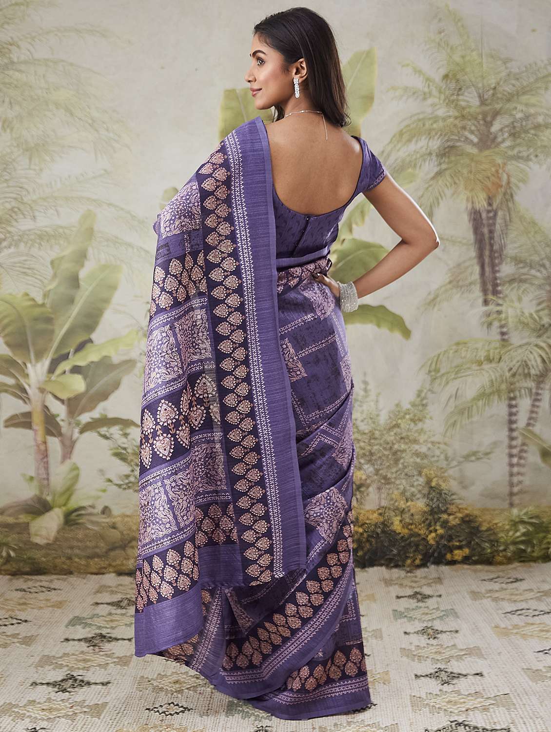 women printed casual wear saree with blouse - 21912348 -  Standard Image - 2