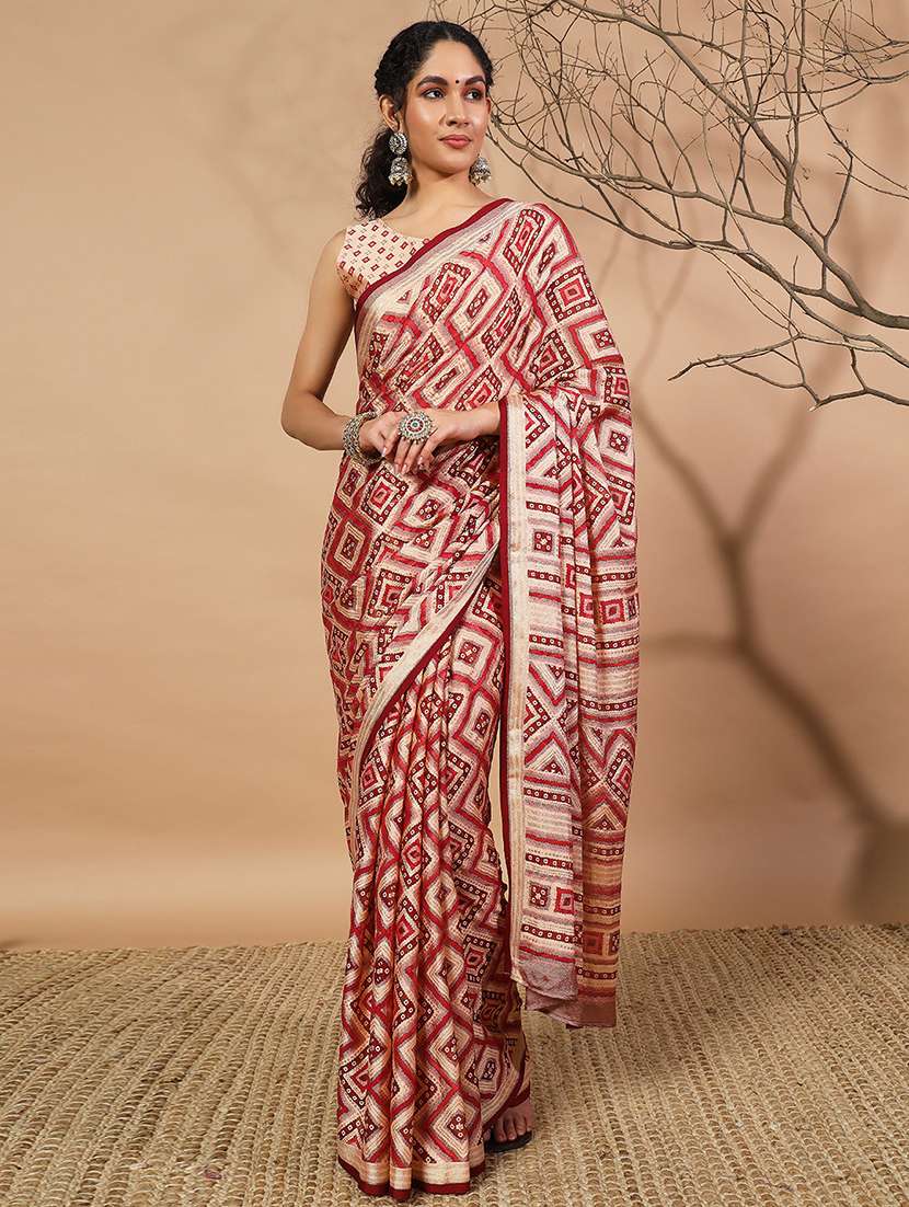 women printed casual wear saree with blouse