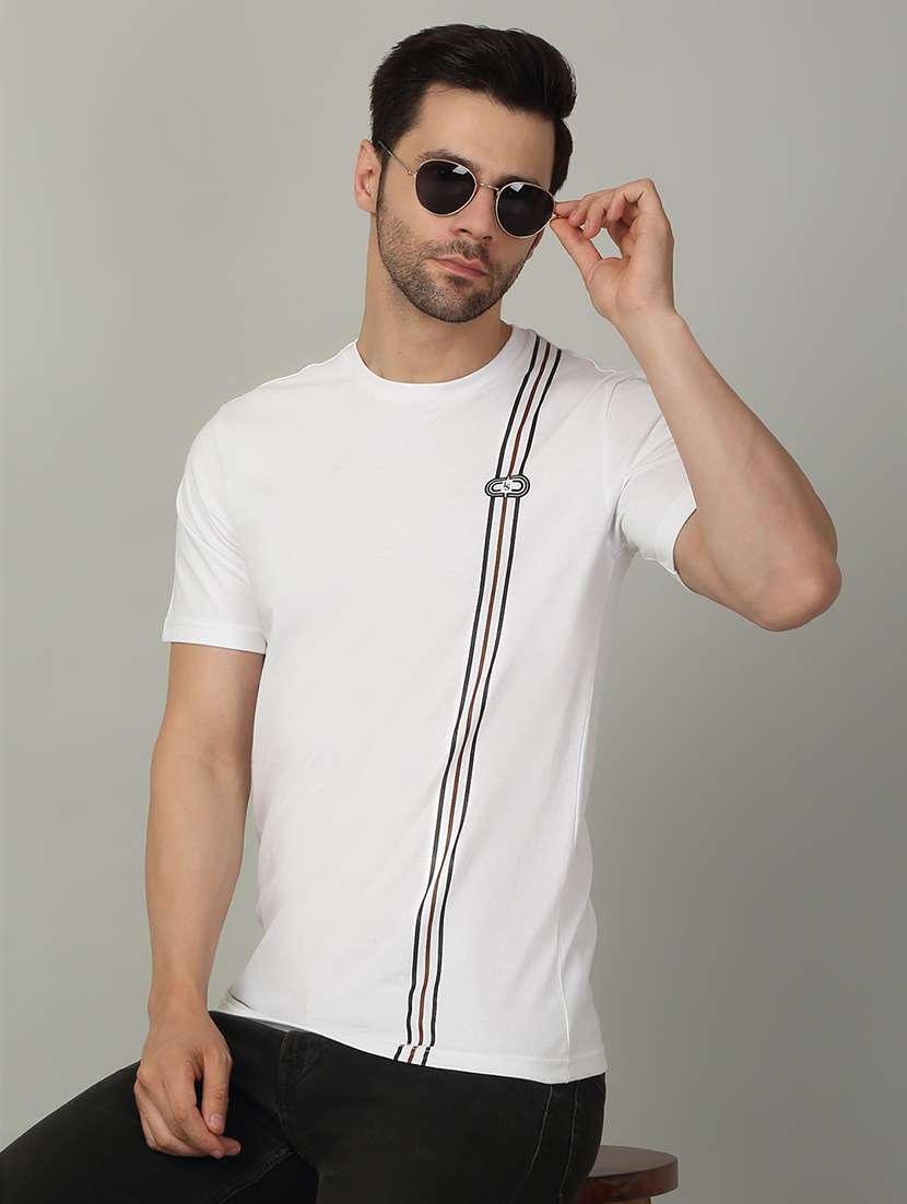 men placement print round neck regular fit t-shirt