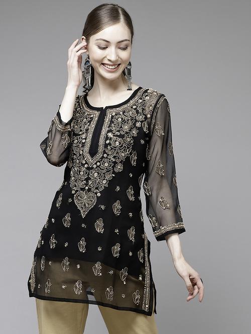 women three quarter sleeve chikankari straight kurti - 21913177 -  Standard Image - 0
