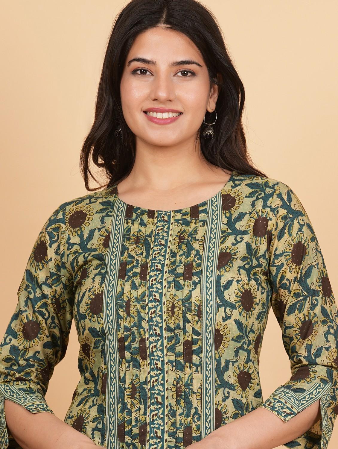women three quarter sleeve straight kurta - 21913195 - Standard Image - 2