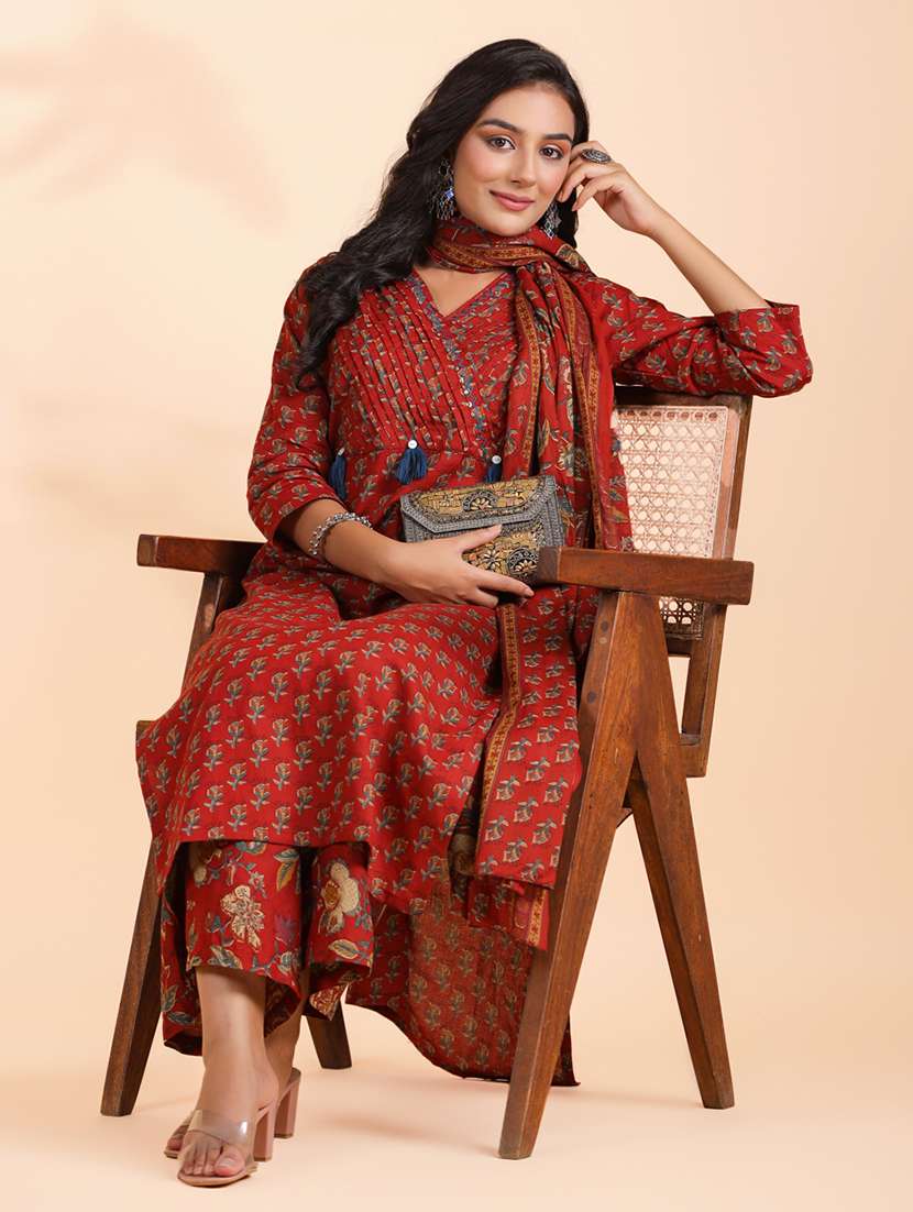 women three quarter sleeve kurta palazzo with dupatta set - 21913228 - Standard Image - 7