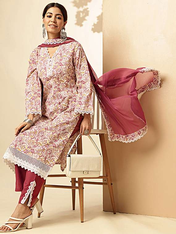 women three quarter sleeve kurta pant with dupatta set