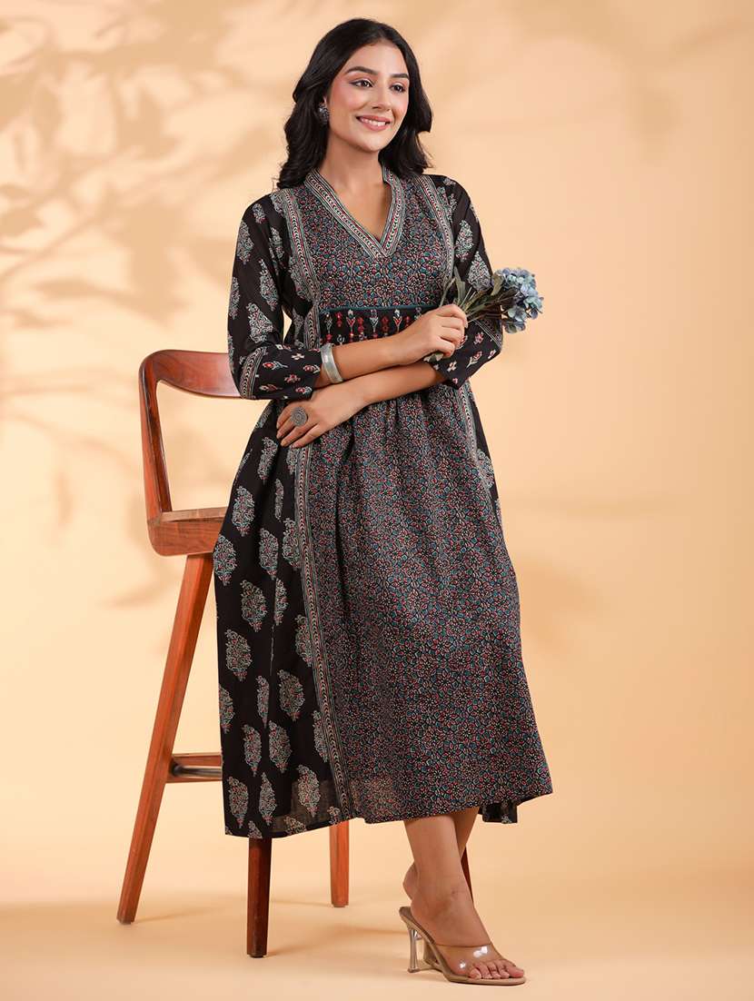 women printed three quarter sleeve a-line ethnic dress