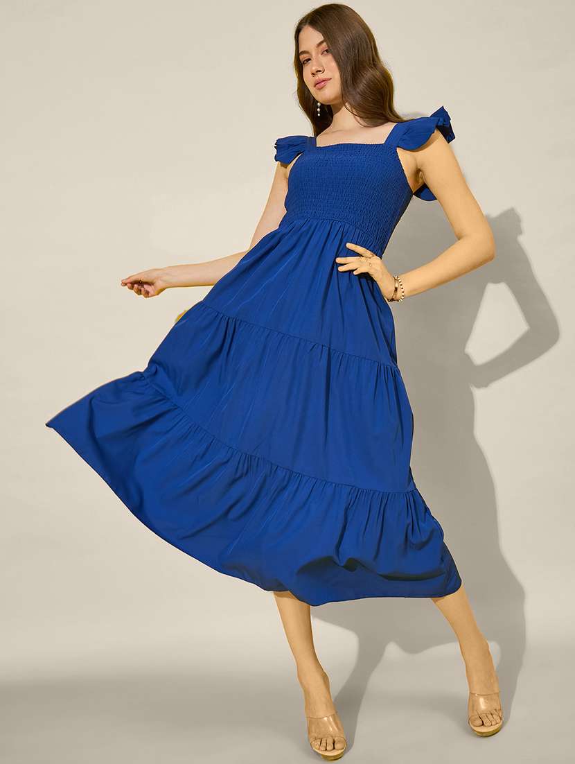 Women Blue Solid Sleeveless Tiered Dress