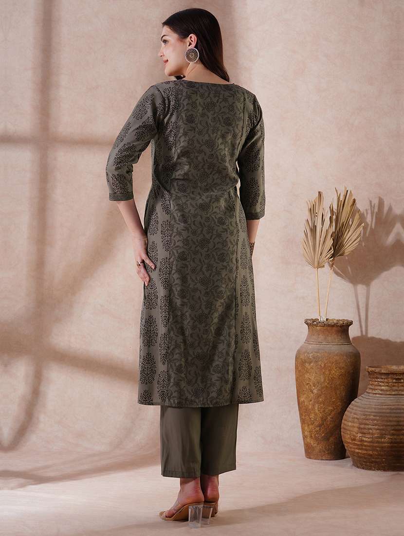 women olive three quarter sleeve kurta pant set - 21915406 -  Standard Image - 2