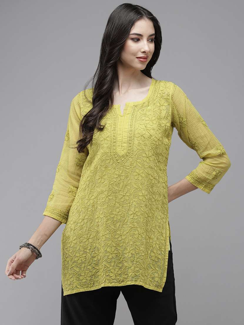 women three quarter sleeve chikankari straight kurti - 21916116 -  Zoom Image - 0