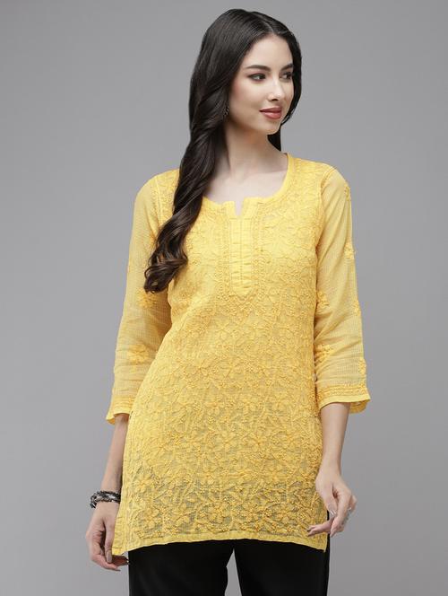 women three quarter sleeve chikankari straight kurti - 21916117 -  Standard Image - 0