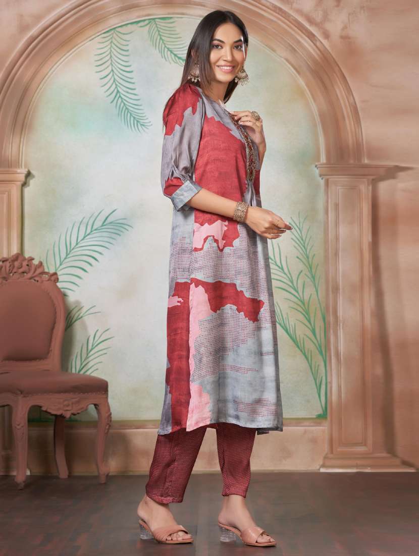 women three quarter sleeve kurta pant set - 21916157 -  Standard Image - 2