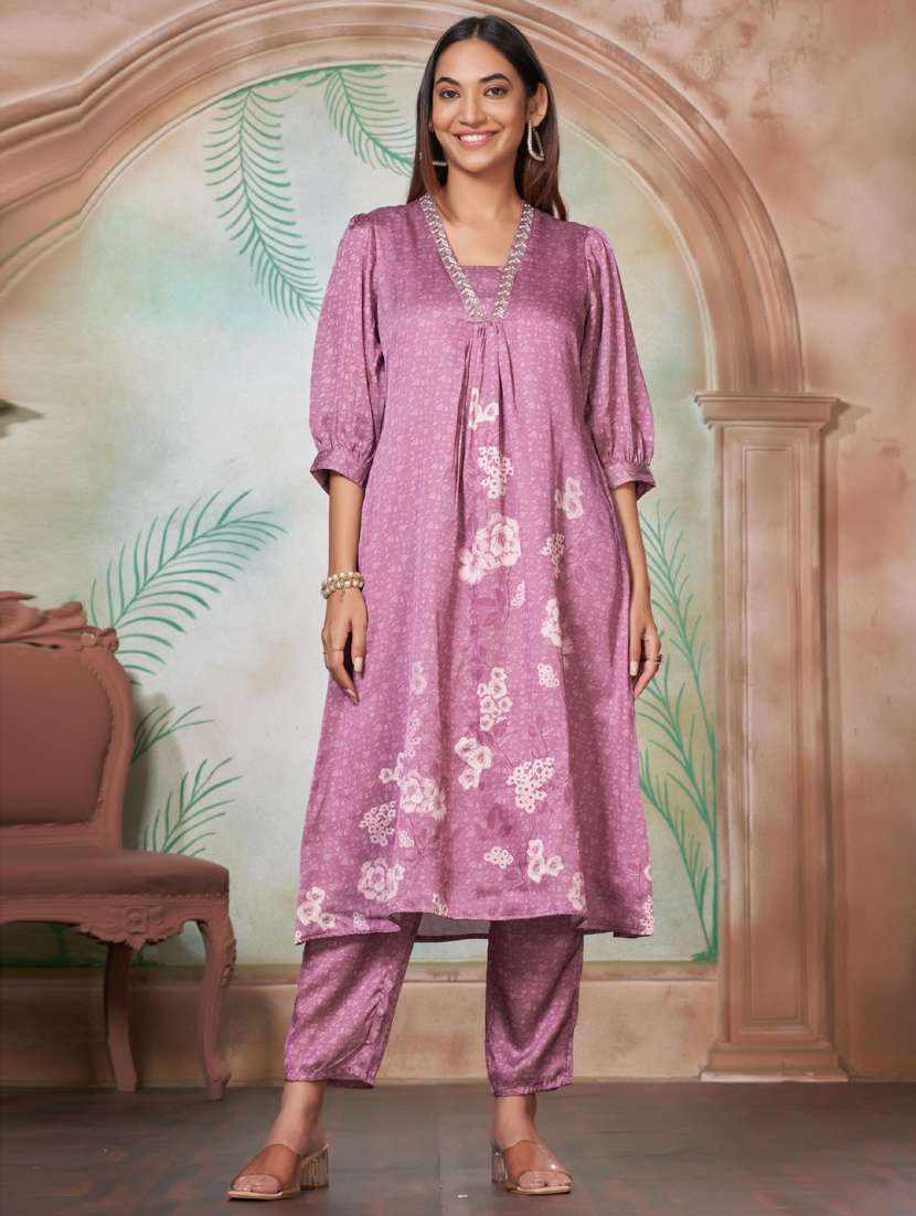 women three quarter sleeve kurta pant set