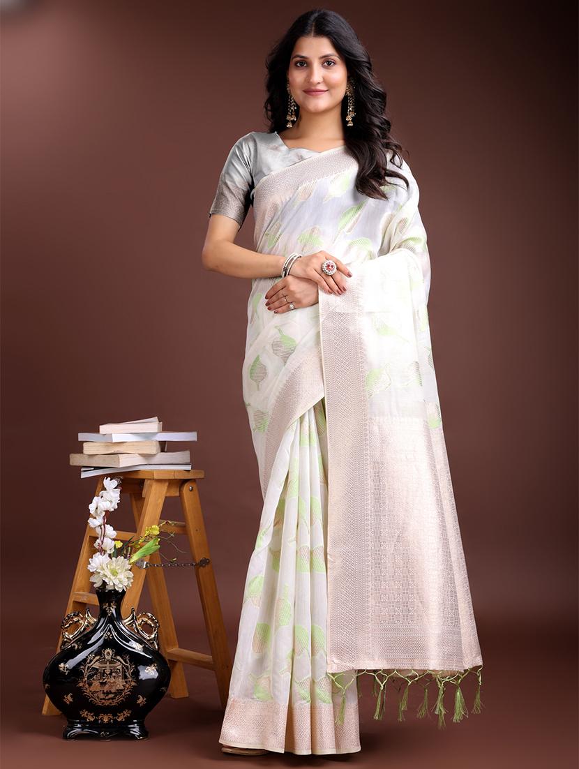 women self design bordered saree with blouse - 21916557 - Zoom Image - 0