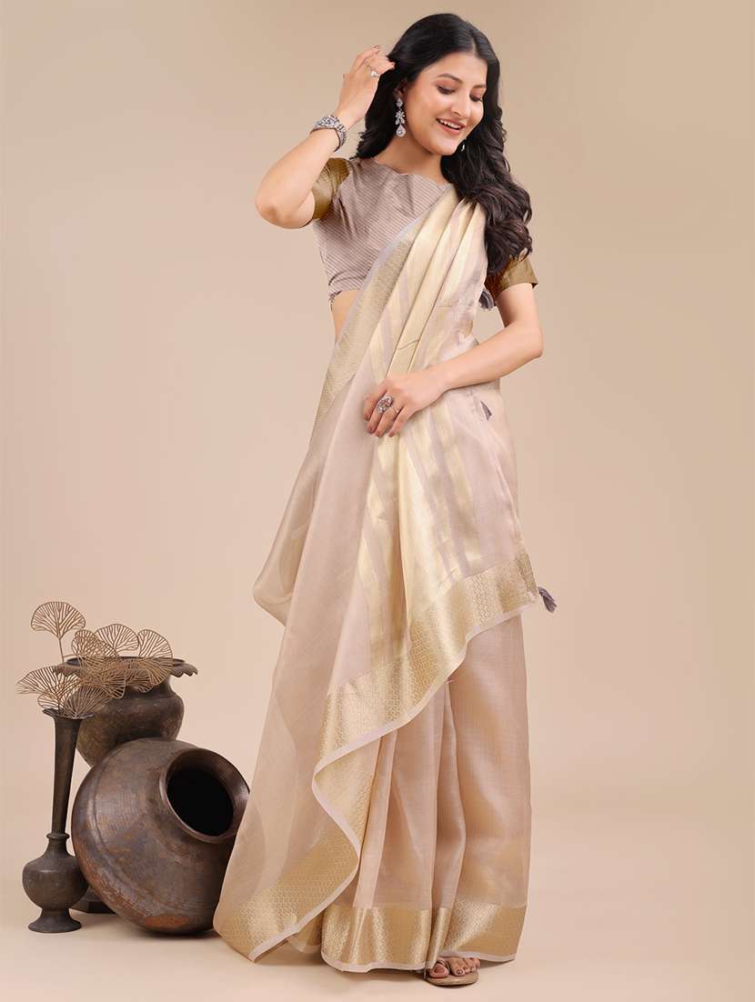 women solid with bordered saree with blouse - 21916594 -  Standard Image - 2