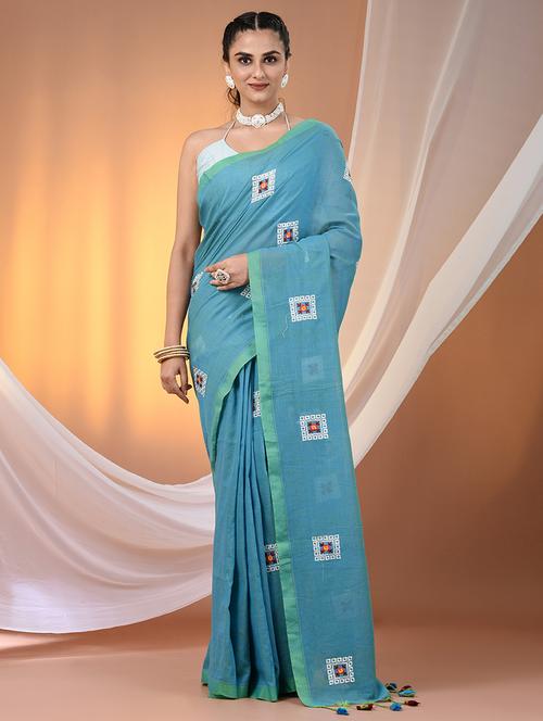 women blue embroidered saree with blouse - 21916655 - Standard Image - 0