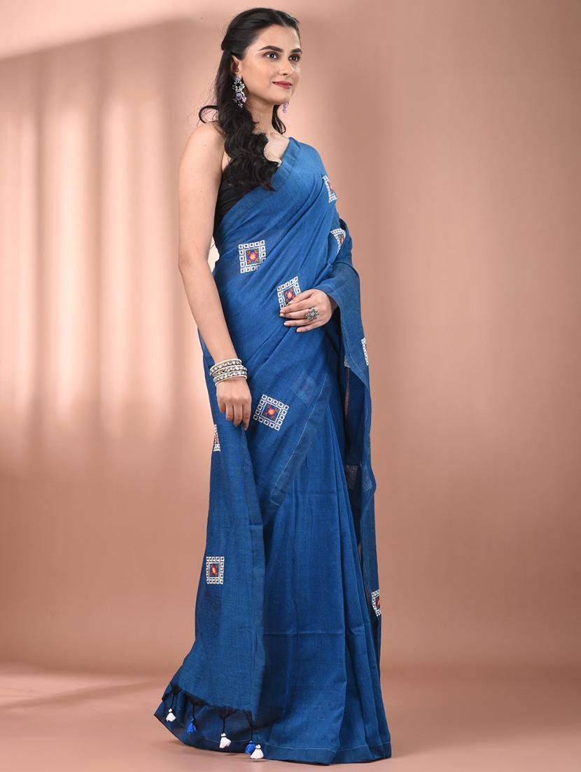 women blue embroidered saree with blouse - 21916656 - Standard Image - 2