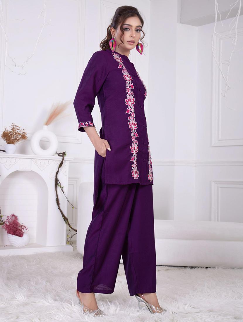 women embroidered three quarter sleeve ethnic co-ord set - 21918351 - Standard Image - 2