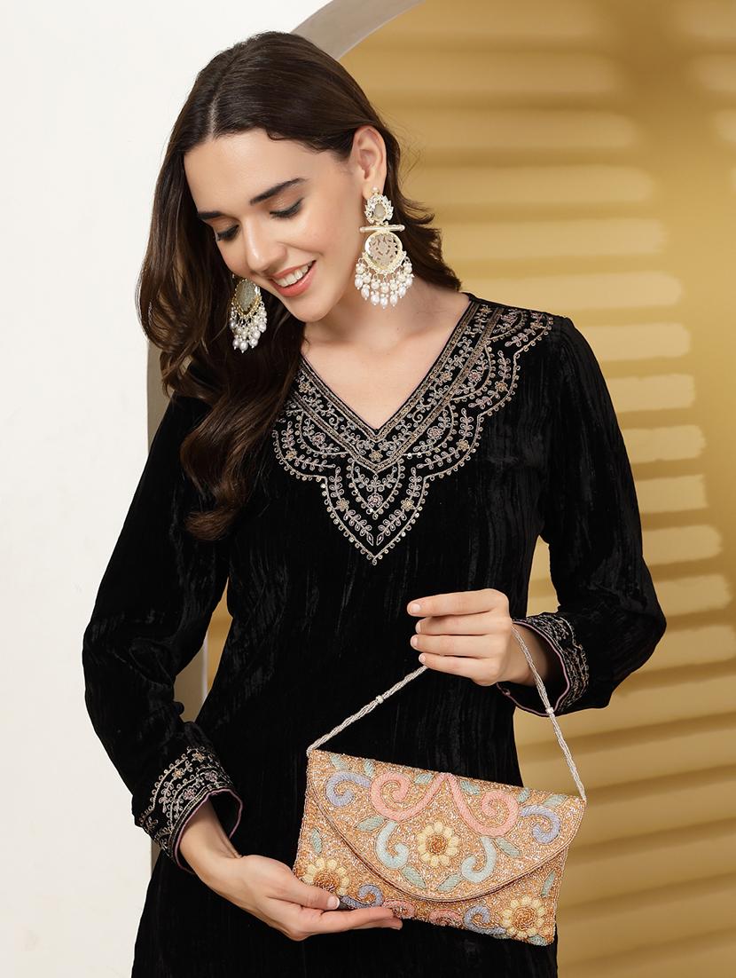 women emmbellished envelope clutch with sling chain - 21918657 - Standard Image - 7