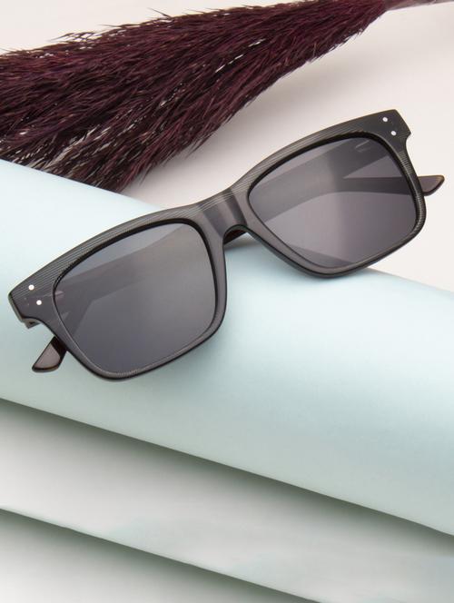 ted smith unisex grey graded premium italian acetate sunglasses with polarized lenses. - 21918753 - Standard Image - 0