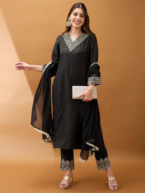 women black sequinned zari embroidered v-neck bell sleeves kurta with pant & dupatta festive set - 21918788 - Standard Image - 0